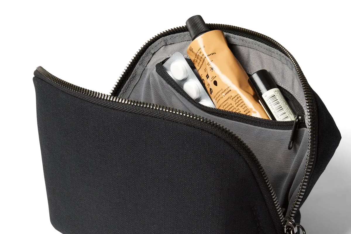 Bellroy Desk Caddy in Black