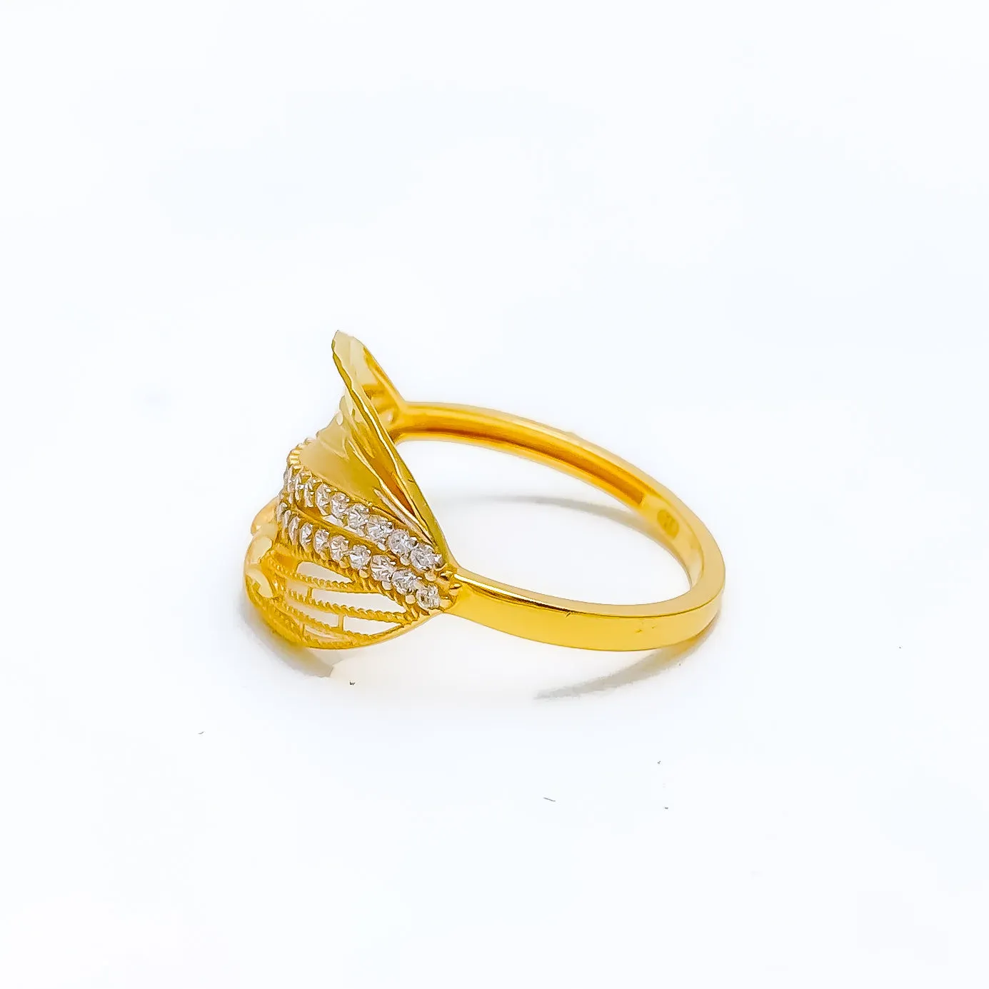 Blooming Matte Leaf Ring