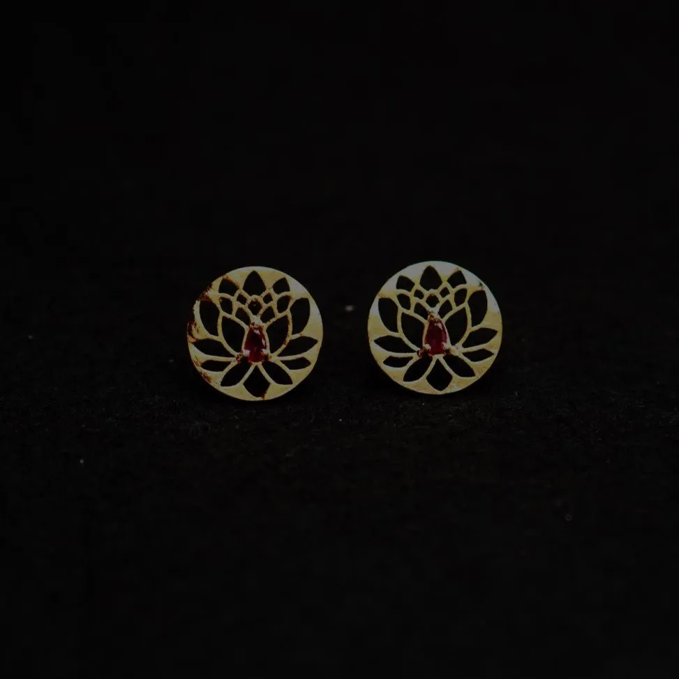 Nirvana Stud Earrings