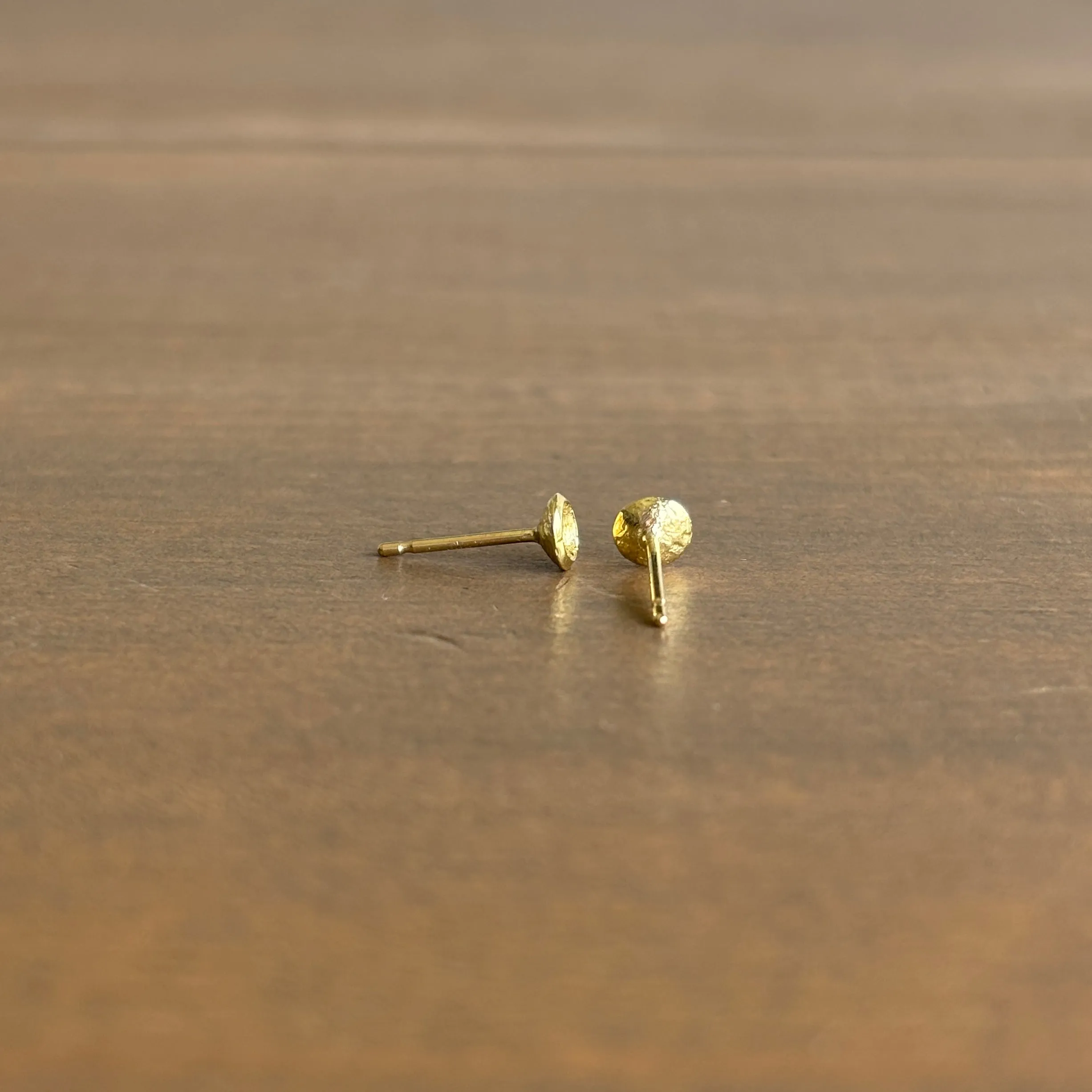 Small Gold Carved Cup Stud Earrings