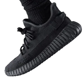 Yeezy 350v2 Onyx 2023